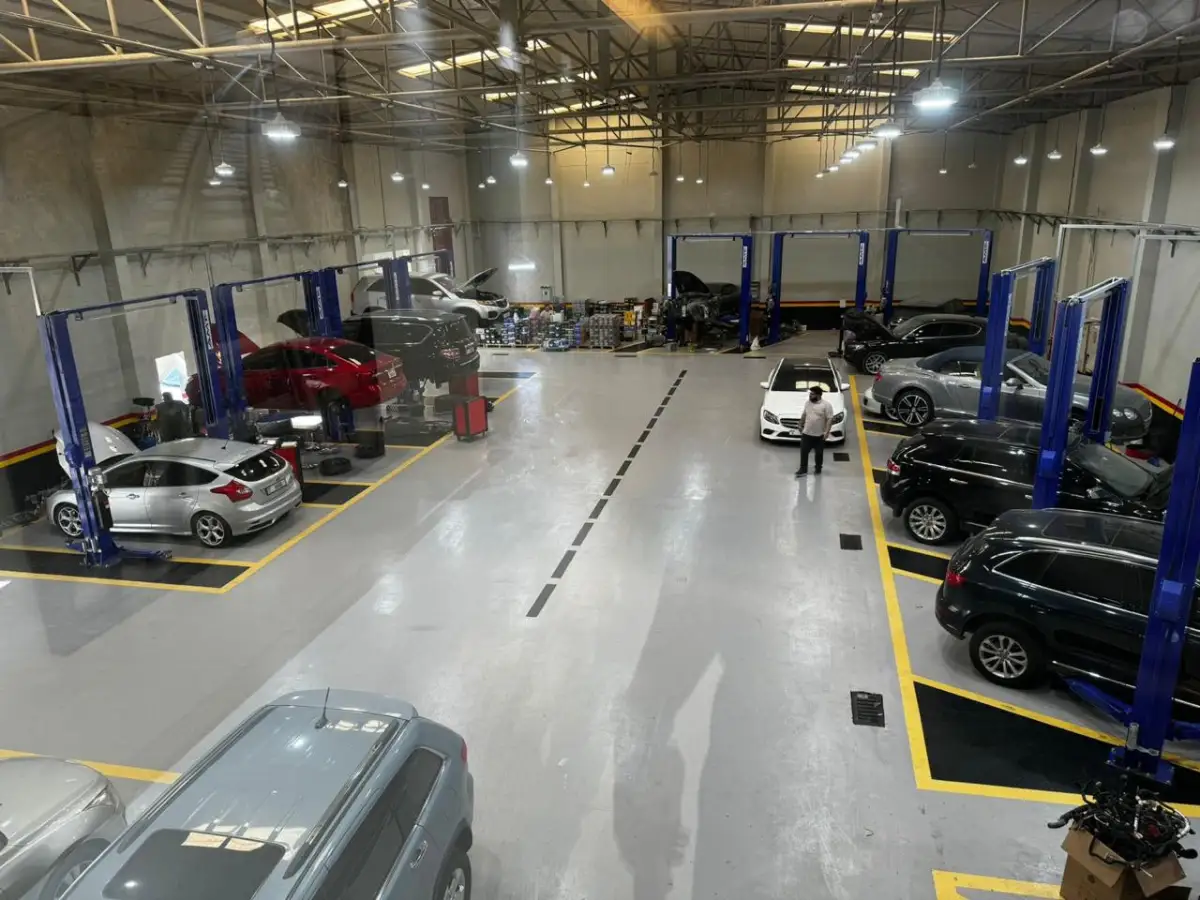 800Sayara car service workshop